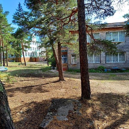 Гостевой Пансионат "Советский Союз" У Ербола Shchūchīnsk Exteriör bild